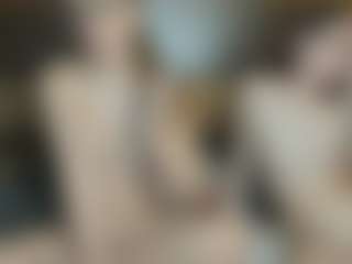 Live cam show with RoxySnowey - Toys on fapnchat