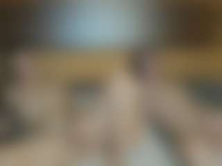 RoxySnowey's Live Sex Cam Show