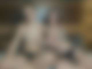 RoxySnowey's Live Sex Cam Show