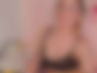 SARA WILD's Live Sex Cam Show