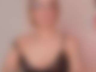 SARA WILD's Live Sex Cam Show