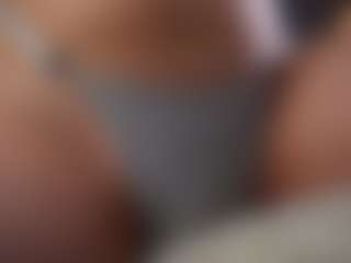 Milly's Live Sex Cam Show