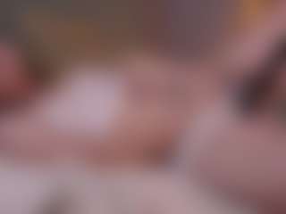 Live cam show with Milly - Body Massage on Camsoda