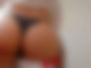 Live cam show with angelofloveee - Ass Bouncing on SquirtSoMuch