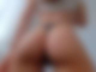 Live cam show with angelofloveee - Full Nudity on realtime-chat