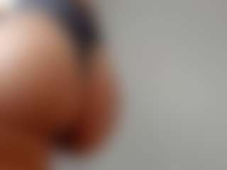 Live cam show with angelofloveee - Asshole on Gym Cam Girls