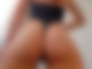 Live cam show with angelofloveee - Athletic Teen (18+) on Camsoda