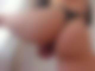 angelofloveee's Live Sex Cam Show