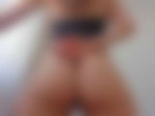 angelofloveee's Live Sex Cam Show