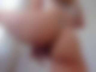 angelofloveee's Live Sex Cam Show
