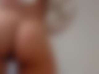 angelofloveee's Live Sex Cam Show