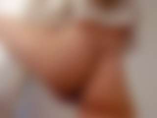 Live cam show with angelofloveee - Wet on Camsoda