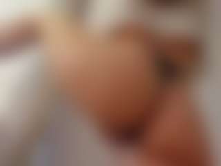 Live cam show with angelofloveee - Ass Bouncing on Porn Luv