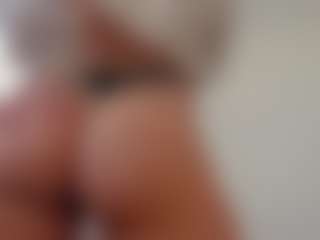 angelofloveee's Live Sex Cam Show