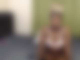 Live cam show with Black-betty - Amateur on Camsoda