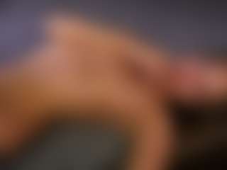 Live cam show with Isabella - Sporty on Dolls Live