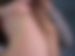 Live cam show with Isabella - College on Fling VIP Chat