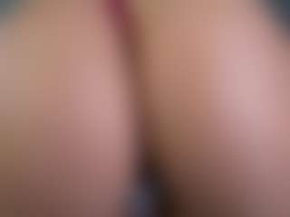 Isabella's Live Sex Cam Show