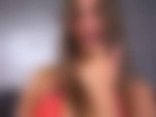 Live cam show with Isabella - Muscular on fuklive.com