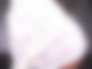 Live cam show with Isabella - College Brown Hair on sexytreat.net