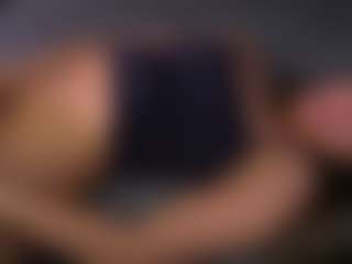 Live cam show with Isabella - Solo on Mixed Magazine Live