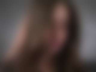 Live cam show with Isabella - Muscular on Soda Cam