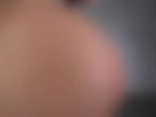 Isabella's Live Sex Cam Show