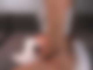 Live cam show with Isabella - Control on anonymated.com