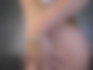 Live cam show with Isabella - Sporty on Cam Slut