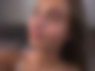 Isabella's Live Sex Cam Show