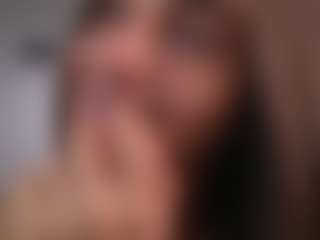 Isabella's Live Sex Cam Show