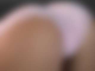 Live cam show with Isabella - Natural on Camiplay Live