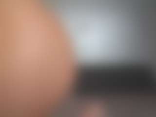 Isabella's Live Sex Cam Show