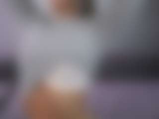 Live cam show with Isabella - Green Eyes on Strip Flash - Live Sex Shows