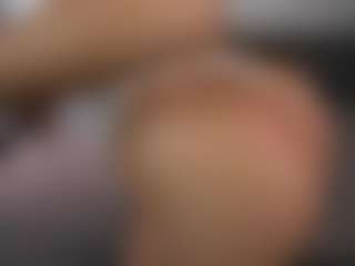 Live cam show with Isabella - Moaning on Hubzter Live