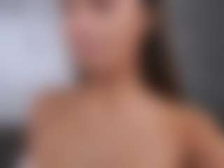 Isabella's Live Sex Cam Show