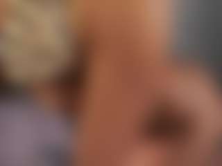 Live cam show with Isabella - Sporty on Mixed Magazine Live