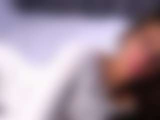 Live cam show with Isabella - Green Eyes on Strip Flash - Live Sex Shows