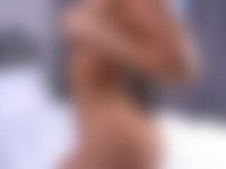 Live cam show with Isabella - Green Eyes on crypto-cams