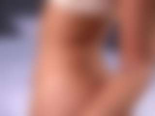 Live cam show with Isabella - Moaning on alttransgirls
