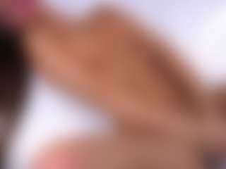 Live cam show with Isabella - Cute on live18s.com