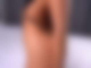 Live cam show with Isabella - Athletic on EXY