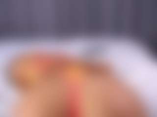 Isabella's Live Sex Cam Show