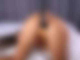 Isabella's Live Sex Cam Show