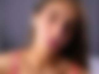 Live cam show with Isabella - Sporty on infinitiblacc.com