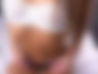 Live cam show with Isabella - Bitch on CSO-WL