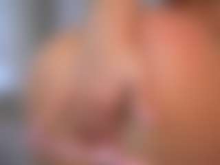 Isabella's Live Sex Cam Show