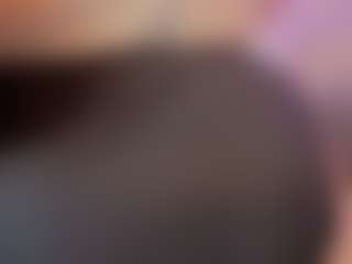 Live cam show with MeganColee - Spy Mature on Mixed Magazine Live