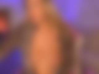 Live cam show with sinwithamy - Strip on Camsoda