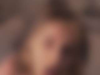 Live cam show with TheaCooling - Petite on Camsoda